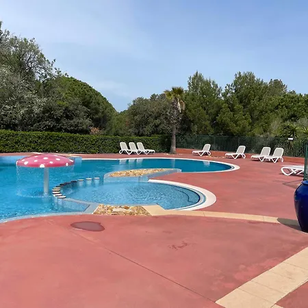 Chalet T3 4/6 Personnes A *